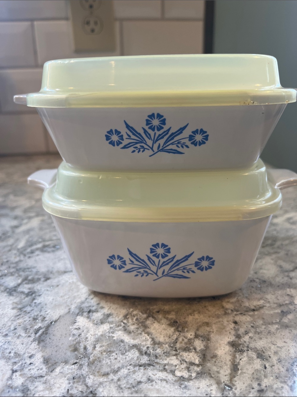 Corningware  Set of 2 Small Casserole Dishes Cornflower Blue